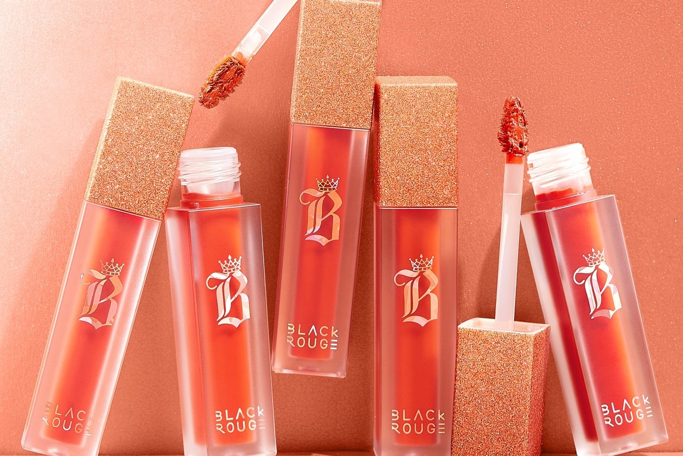 Nen chon mau son nao cho mua le hoi cuoi nam? hinh anh