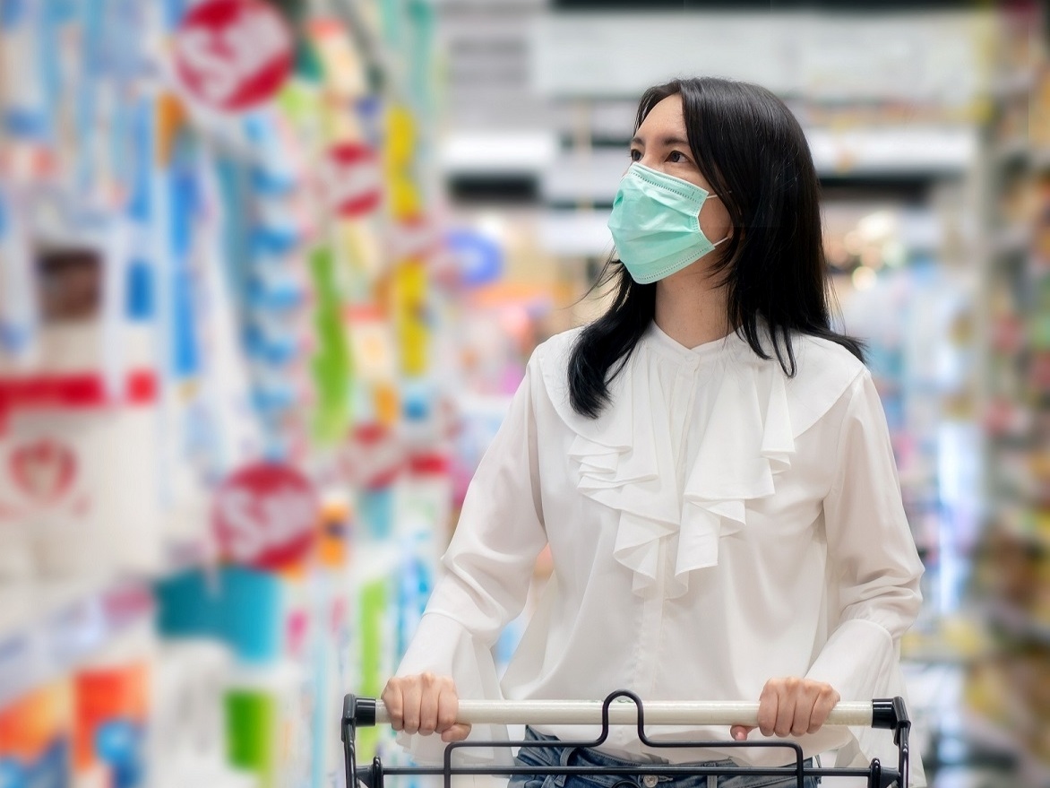 Nguoi Viet thay doi chi tieu nhu the nao trong nam 2020? hinh anh