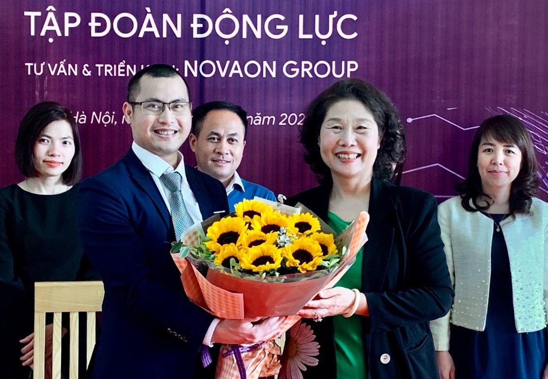 Novaon chuyen doi so mang nhan su cho Tap doan Dong Luc hinh anh