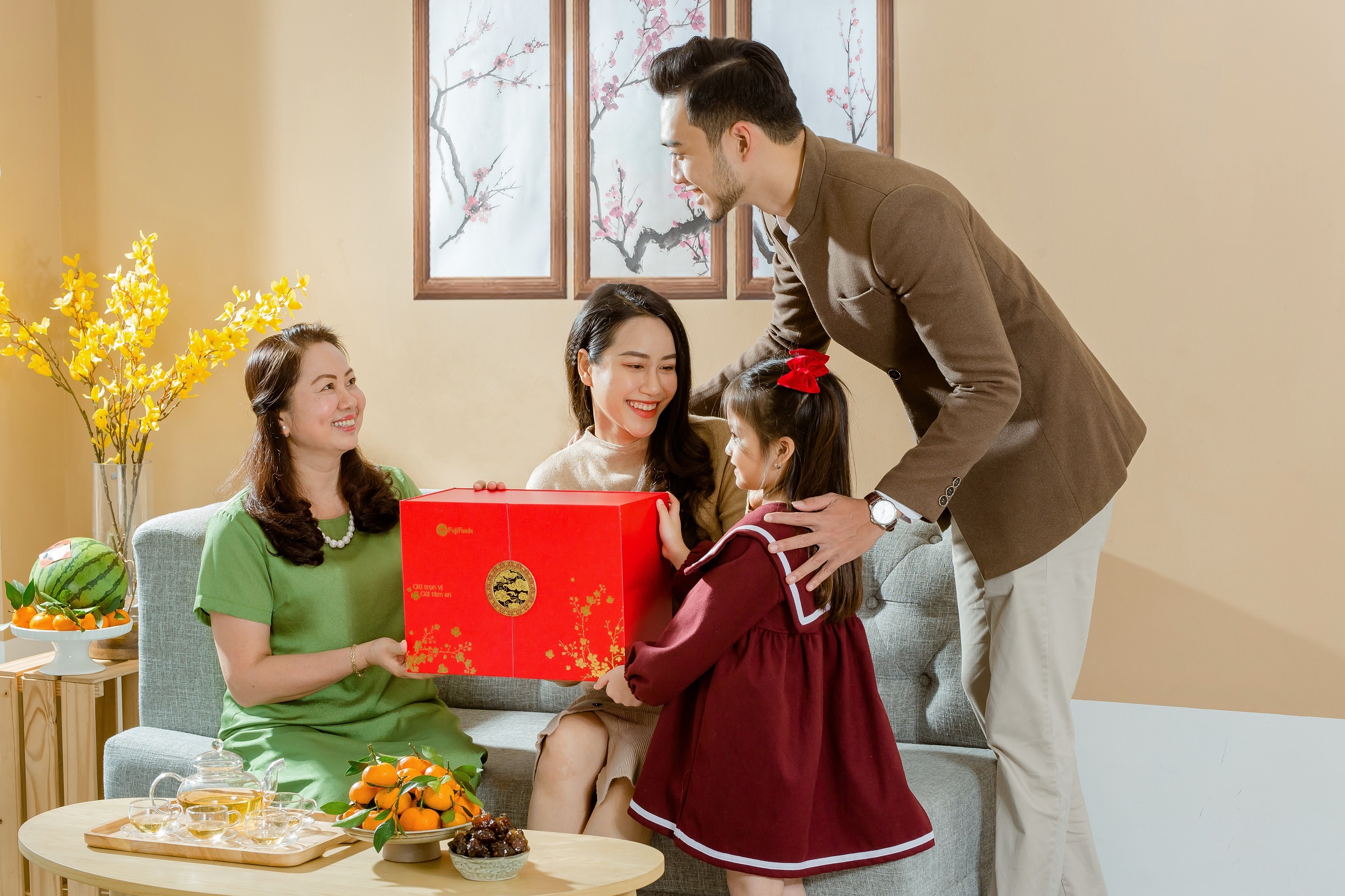 Thit cao cap FujiFoods - qua thuc pham dinh duong cho mua Giang sinh hinh anh