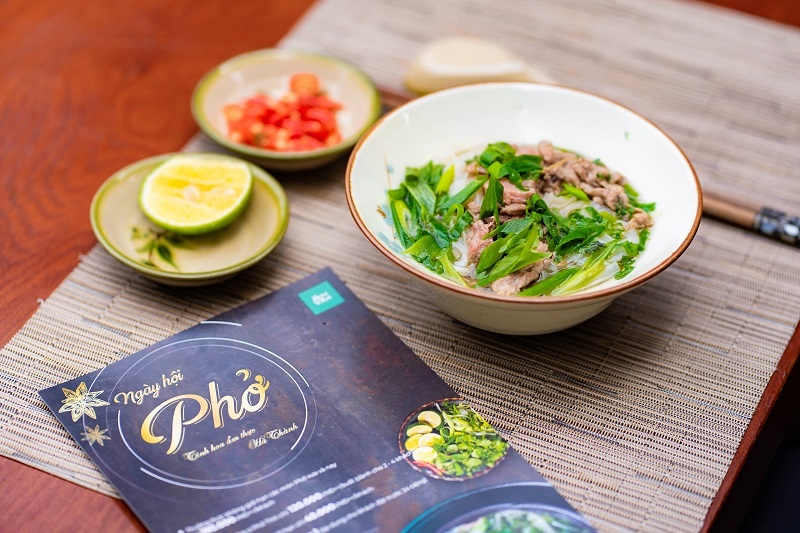 Vinpearl khoe 'mon an quoc dan' trong Le hoi Pho nam chau hinh anh