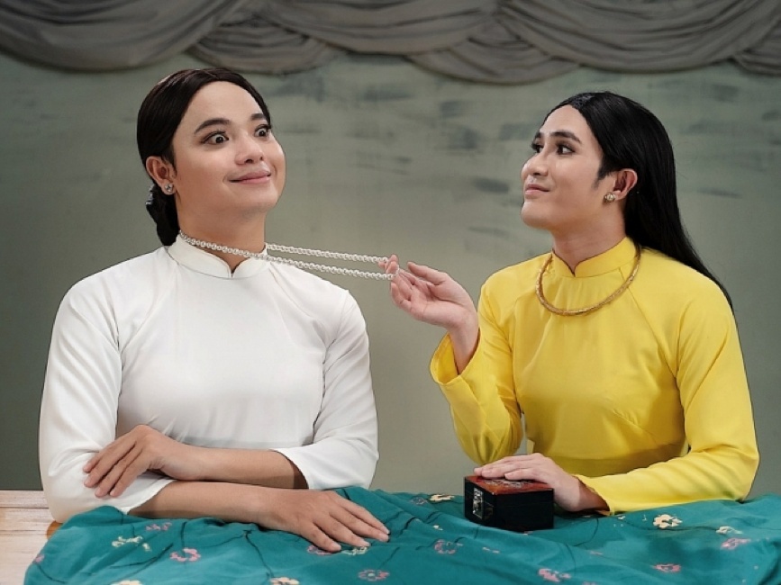 Huynh Lap - chi Cano doi phong cach doi dap bang rap hinh anh