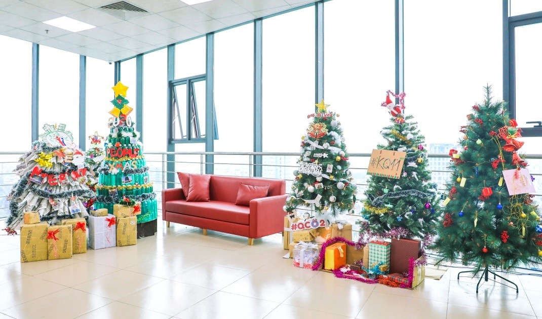 Colourful Christmas 2020 anh 7