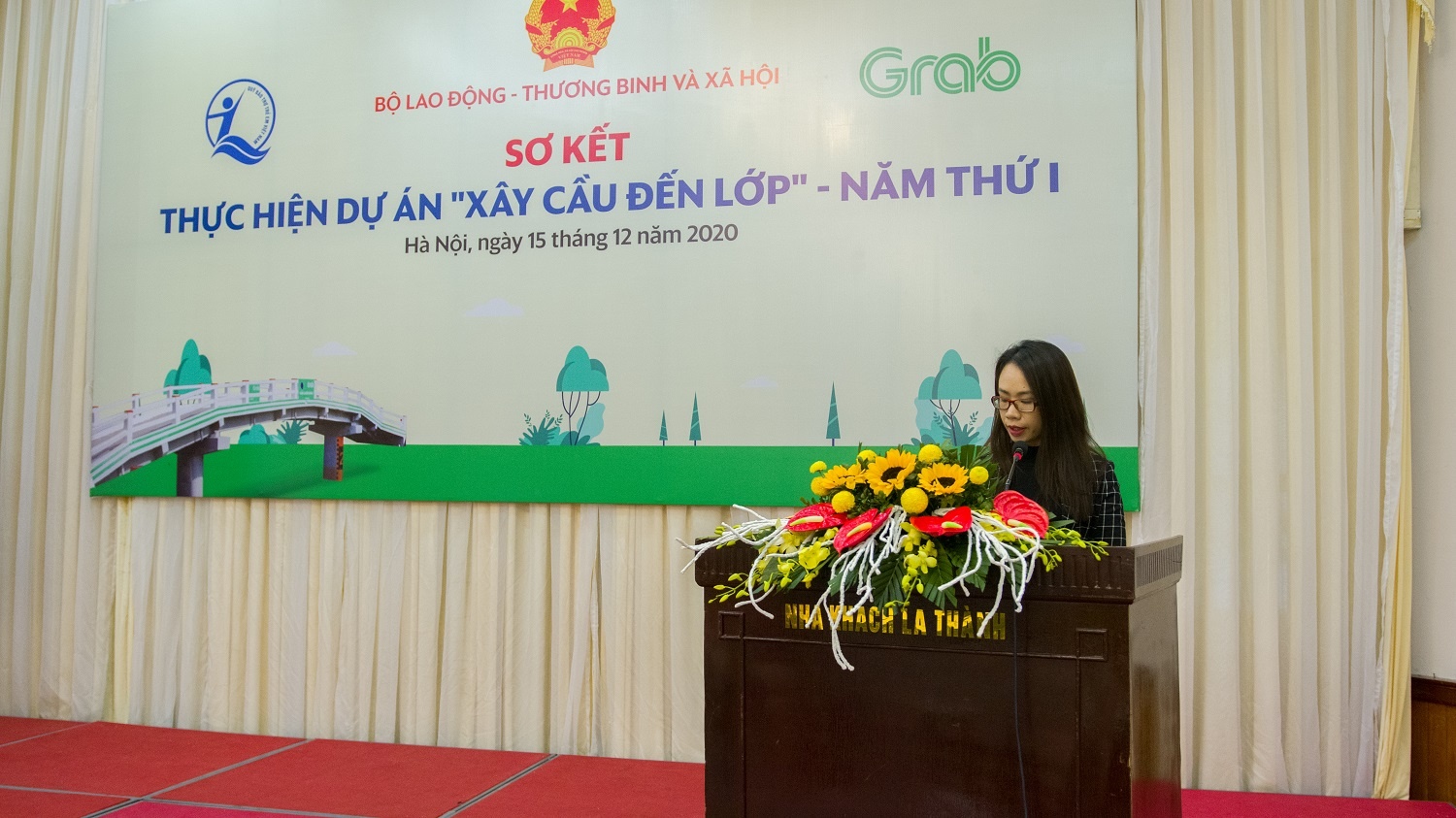Xây cầu đến lớp ảnh 4 Xay cau den lop anh 4