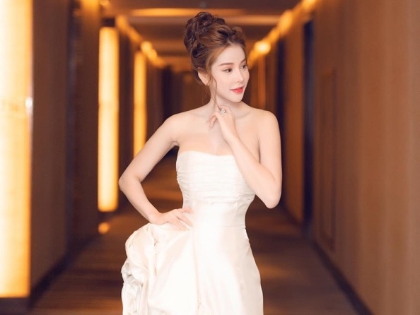 6 nam khang dinh chat luong cua Trang Bong Boutique hinh anh