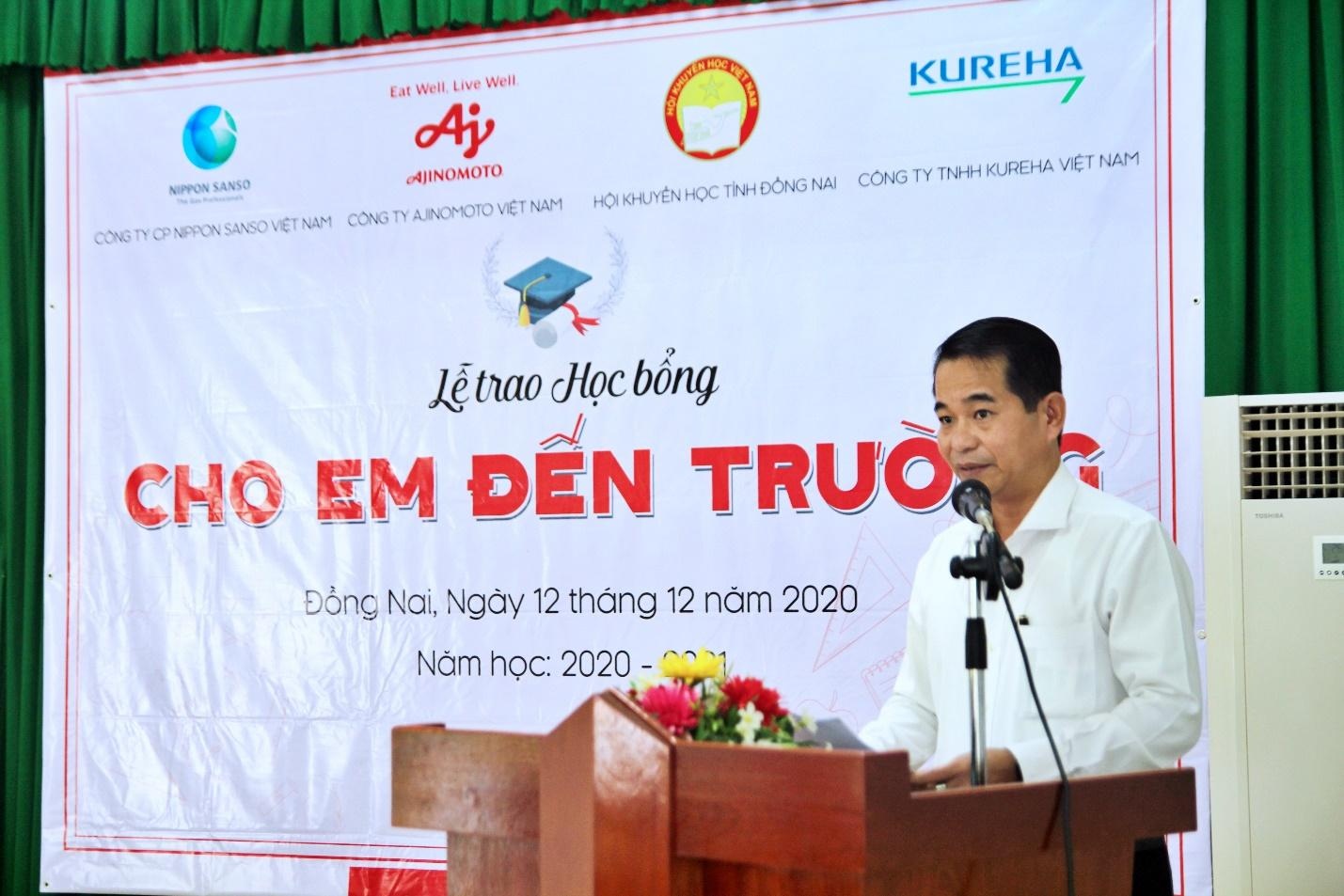 hoc bong “Cho em den truong” anh 3