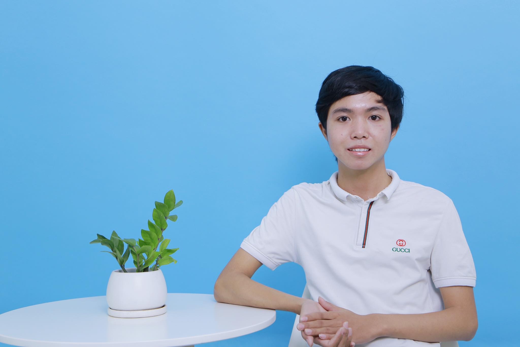 Video - khach hang chia se phac do dieu tri mun tai O2 Skin hinh anh