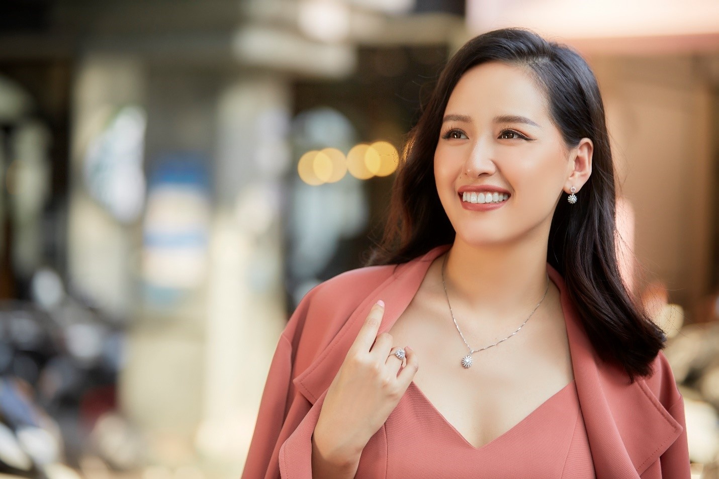 DOJI ảnh 3 DOJI anh 3