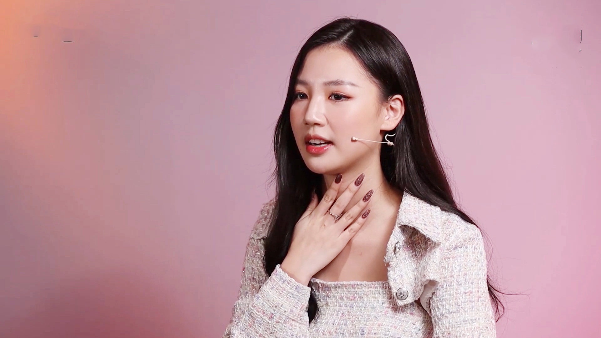 AMEE: 'Giong hat cua toi hoi the' hinh anh