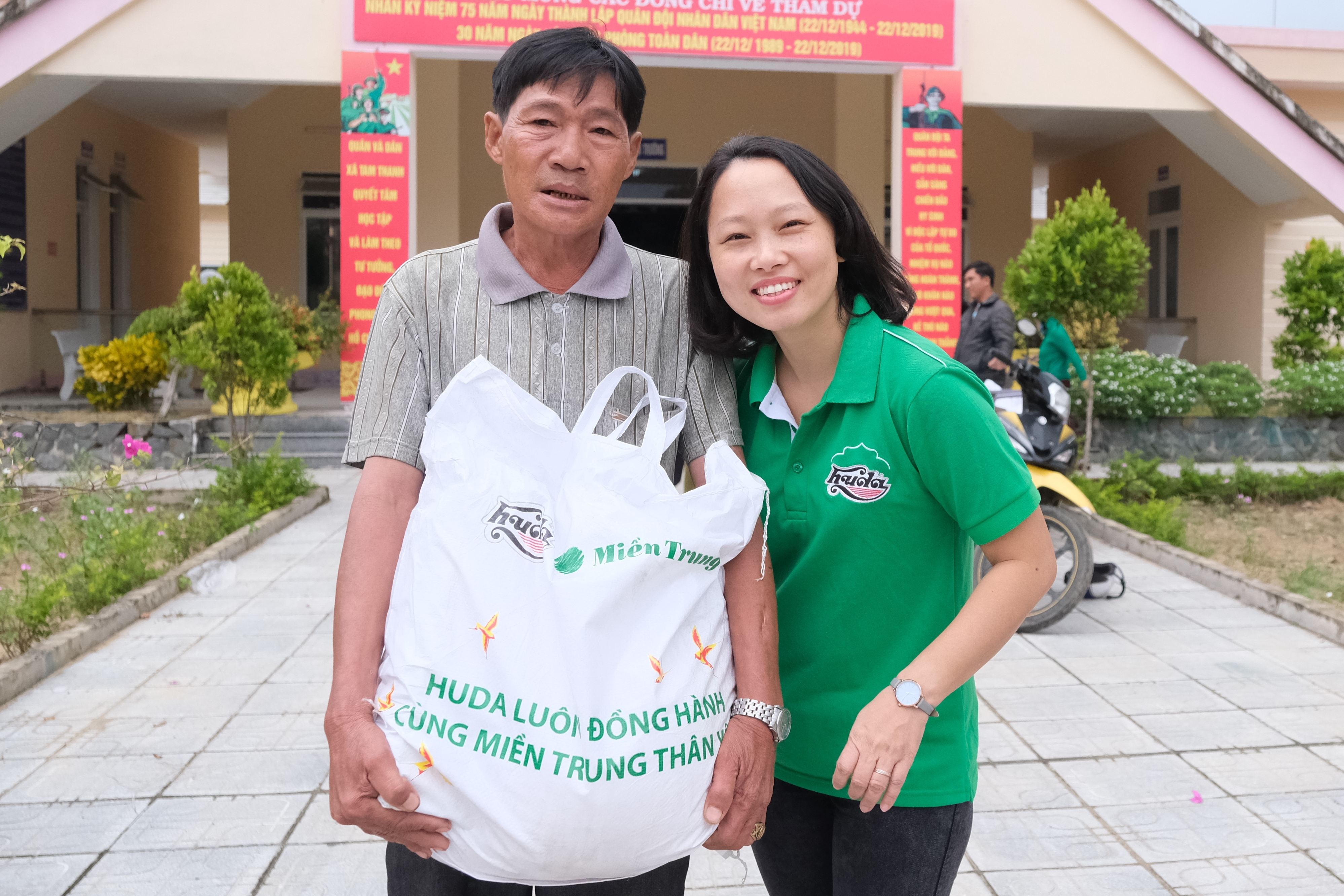 Huda trien khai chien dich don Tet y nghia hinh anh