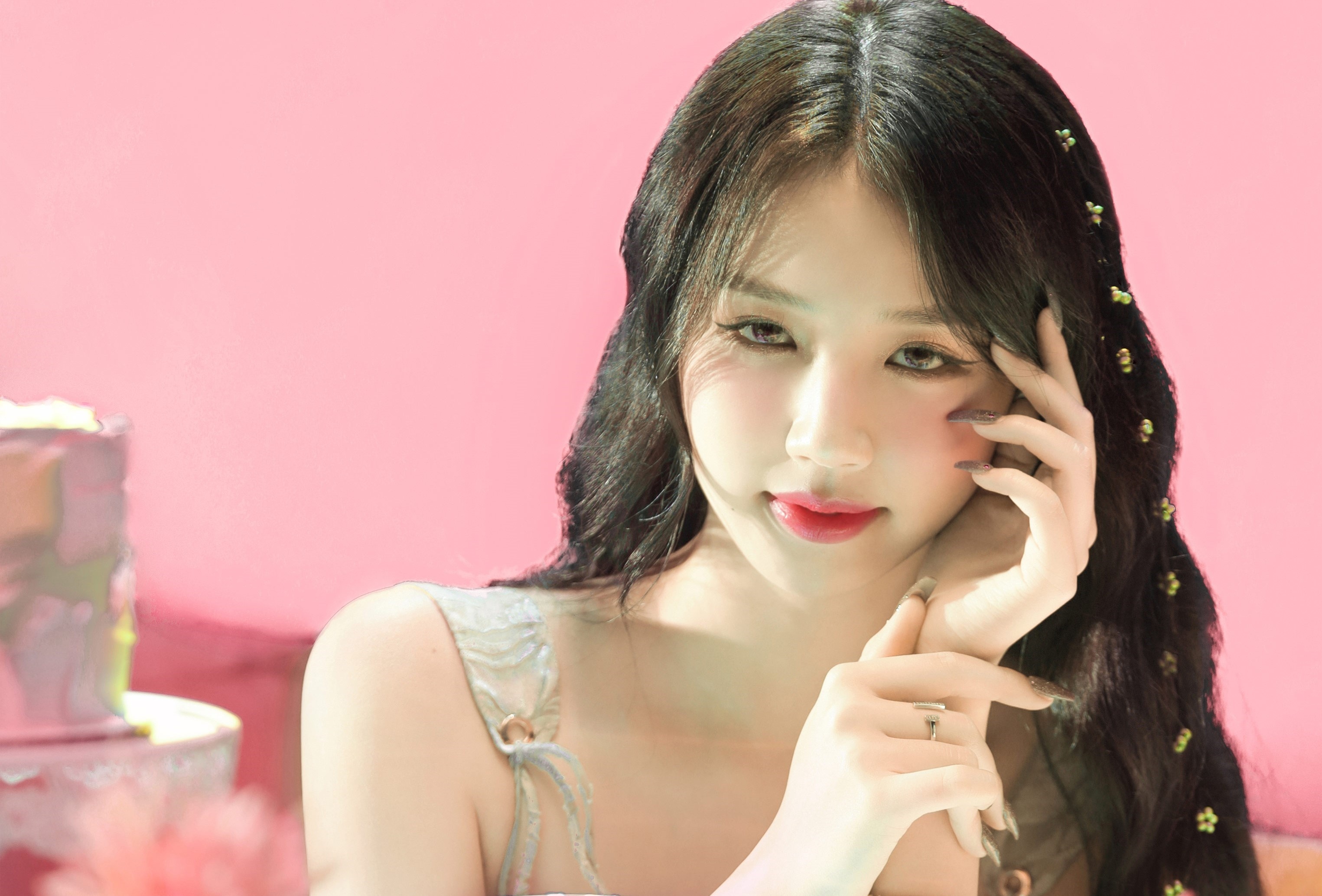 AMEE hoa than cong chua trong man trinh dien o ZMA 2020 hinh anh