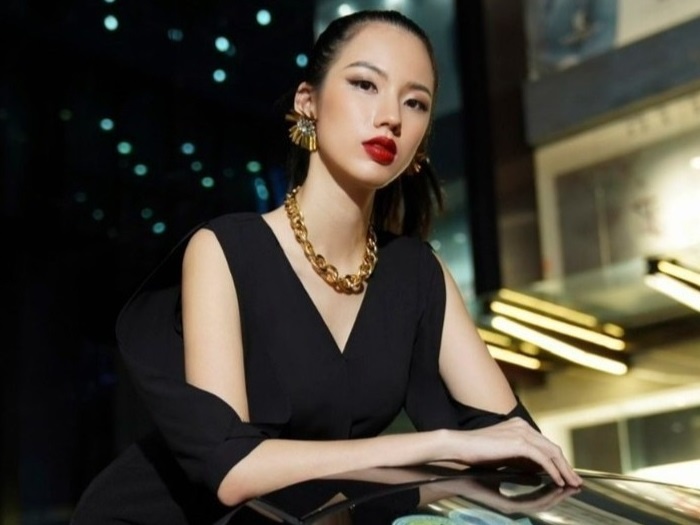 Ba chu Eva de Eva lam nguoi mau, tung thi Hoa hau Viet Nam hinh anh