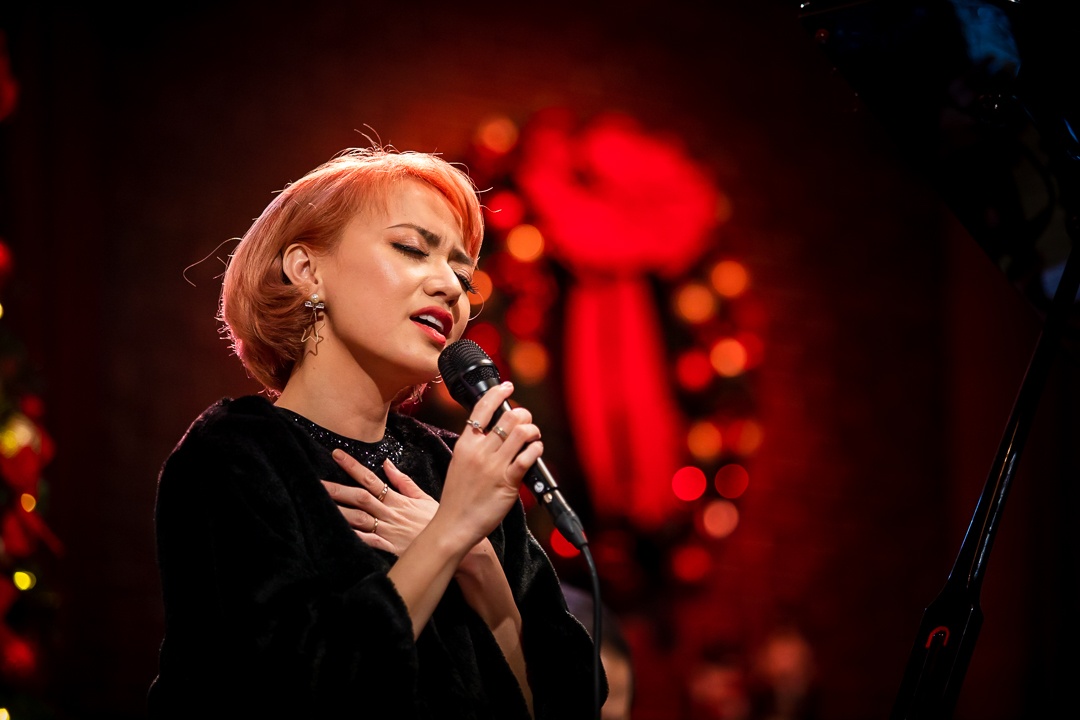 Nghe Xuan Nghi hat mung Giang sinh hinh anh