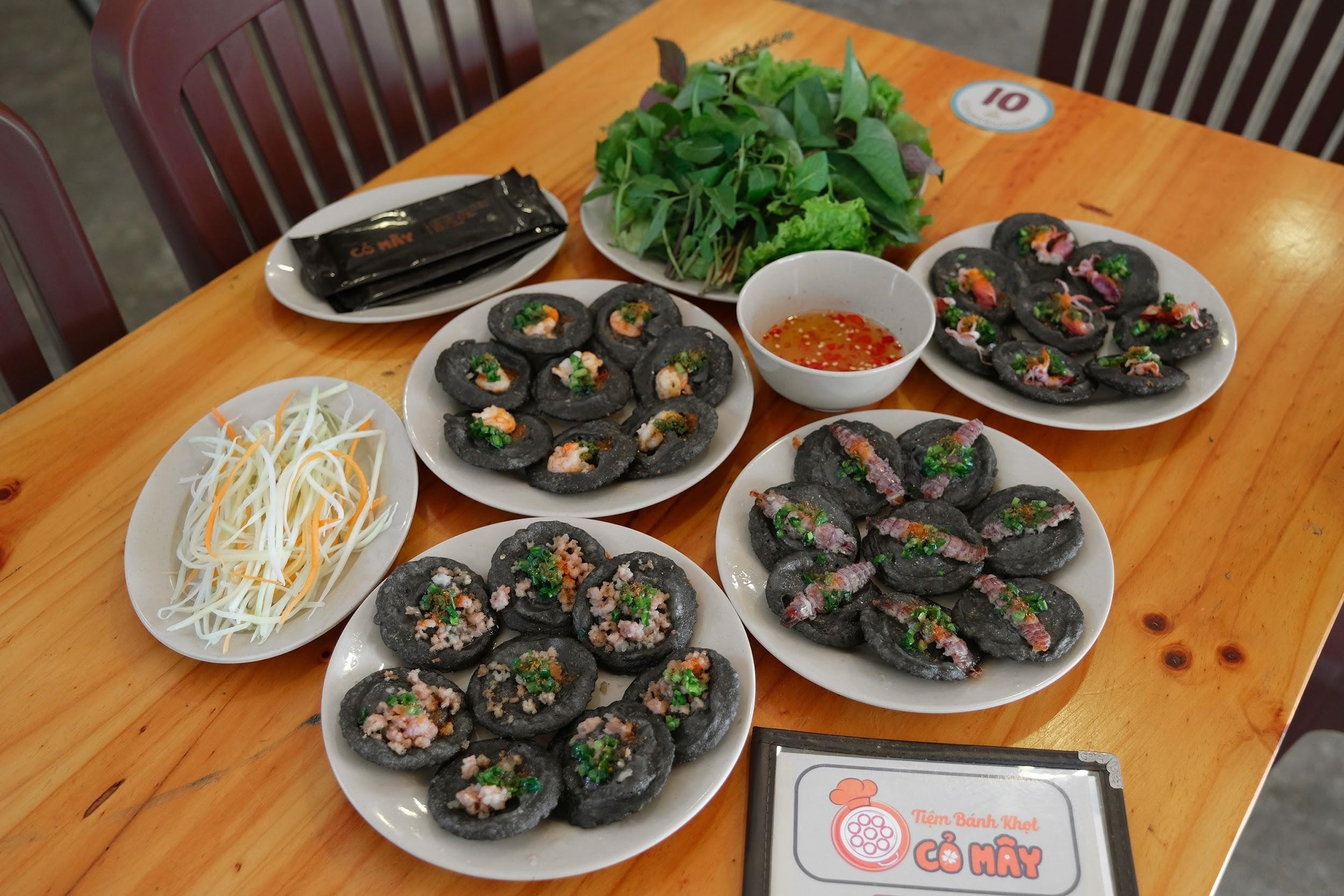 Banh khot Co May anh 3