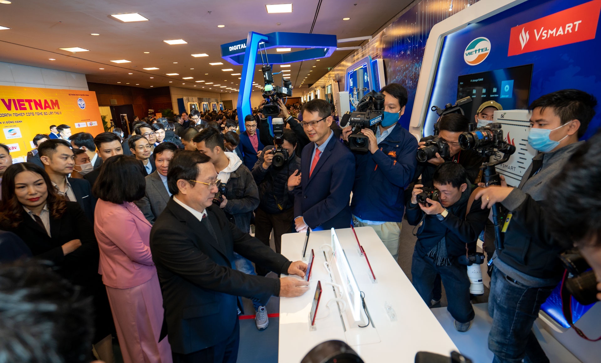 Vsmart Aris 5G anh 5