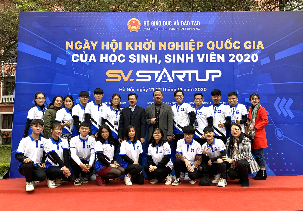 DH Kien truc Ha Noi anh 2