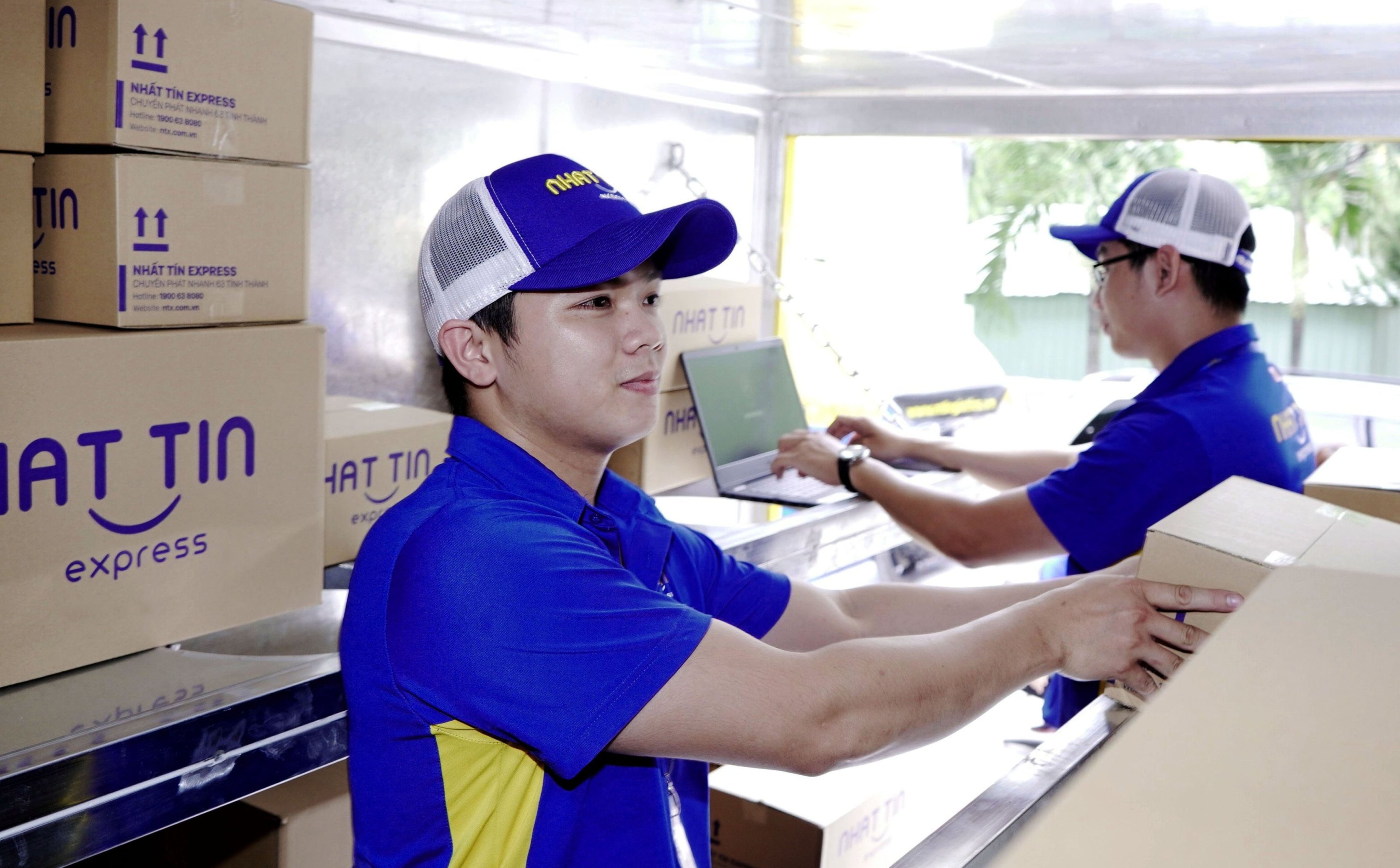 Nhat Tin Express anh 2