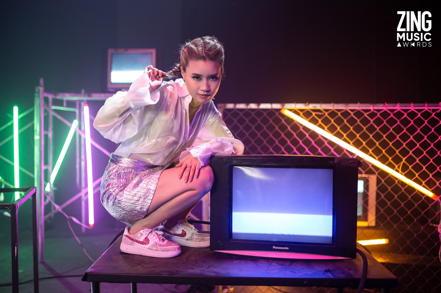 Pháo ảnh 2 Phao anh 2