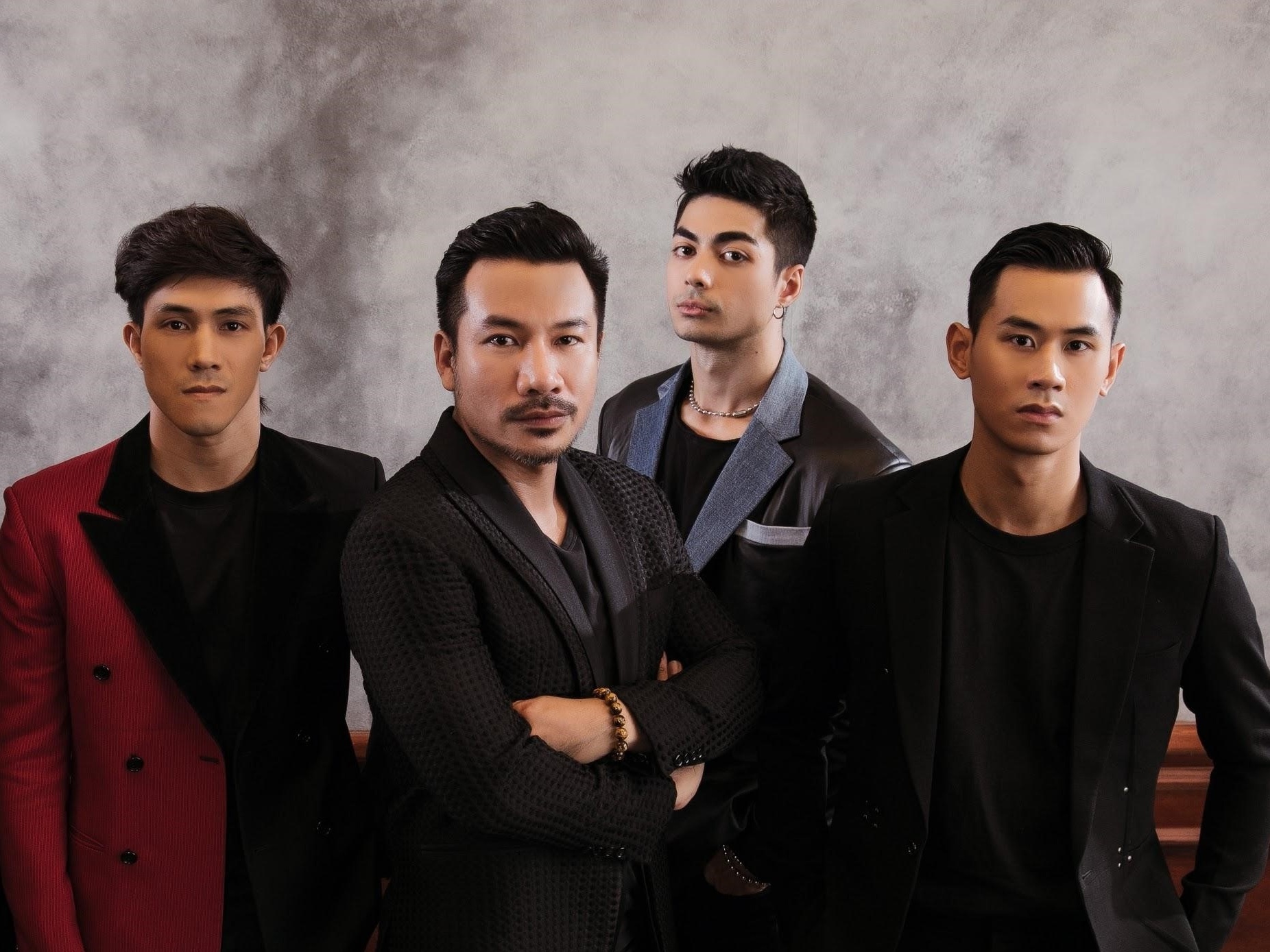 Hanh trinh 2.000 ngay san xuat 'Vo sinh dai chien' hinh anh