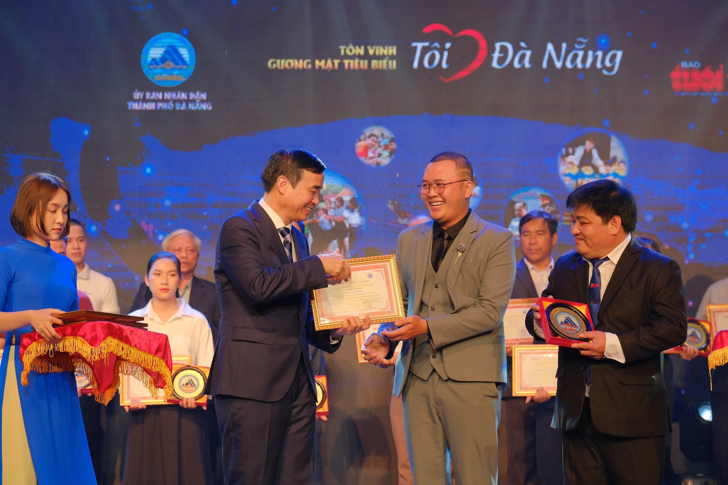 dao dien Le Tri anh 5