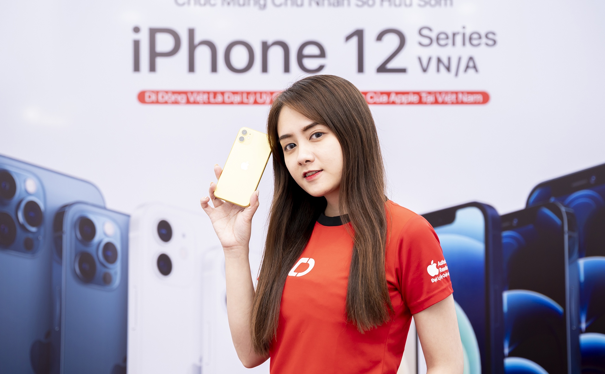 Co 16-18 trieu, nen chon iPhone 11 hay iPhone 12 Mini? hinh anh