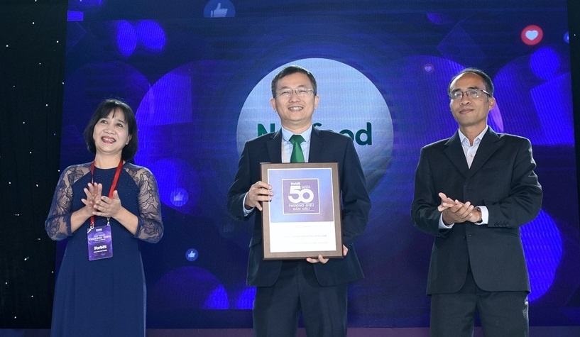 NutiFood dat giai 'Sang tao doi moi' va 'Thuong hieu dan dau' hinh anh