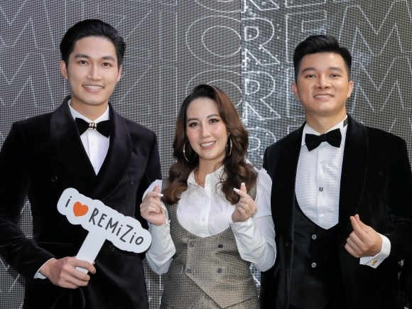 Veston Remizio khai truong showroom thu 6 tai TP.HCM hinh anh