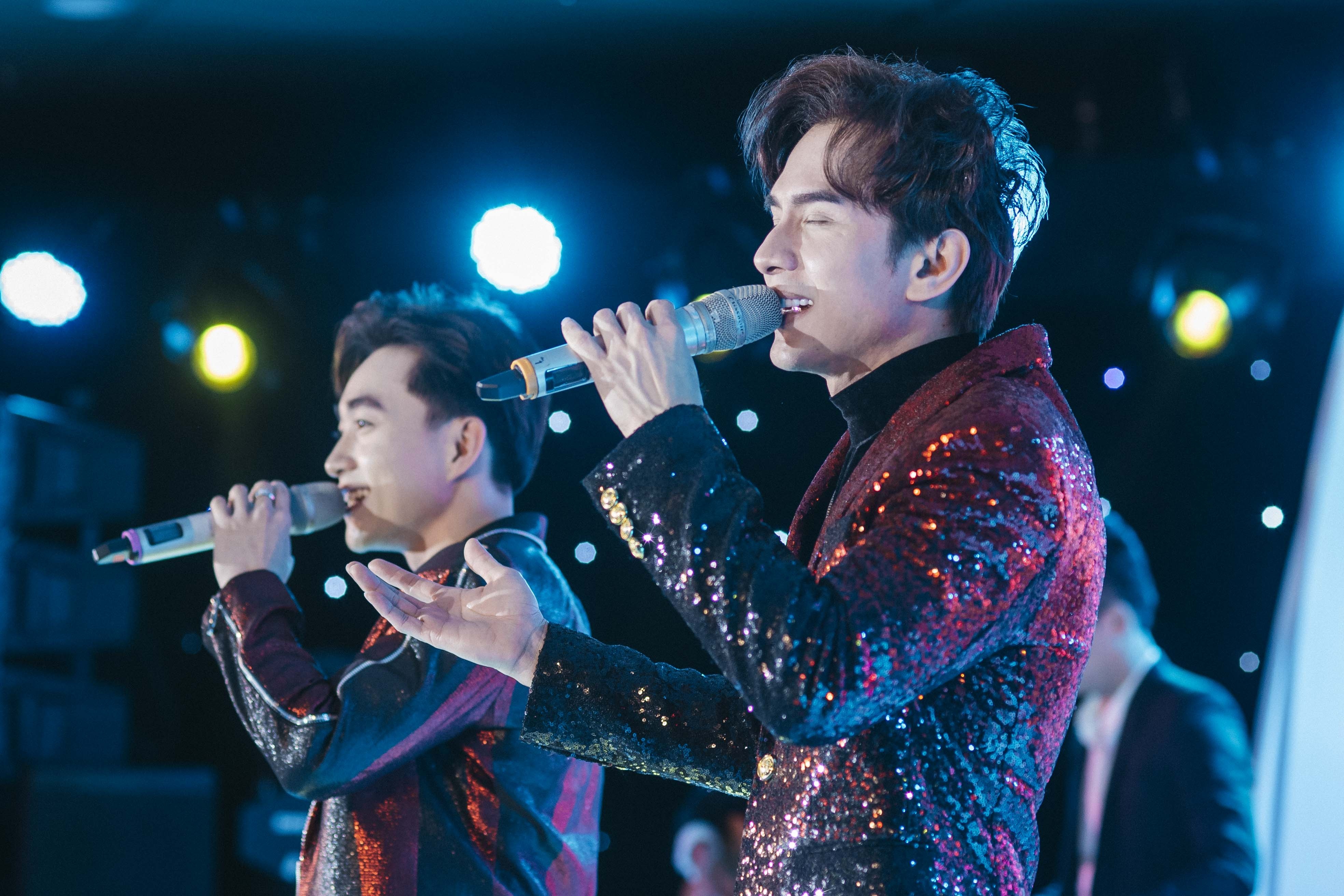 Dan Truong chia se tinh yeu dac biet trong doi hinh anh