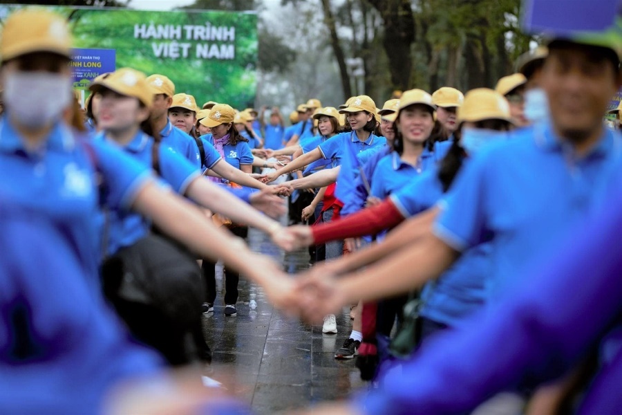 Bao Viet Nhan tho trong 2.500 cay ban dia tai Thua Thien - Hue hinh anh