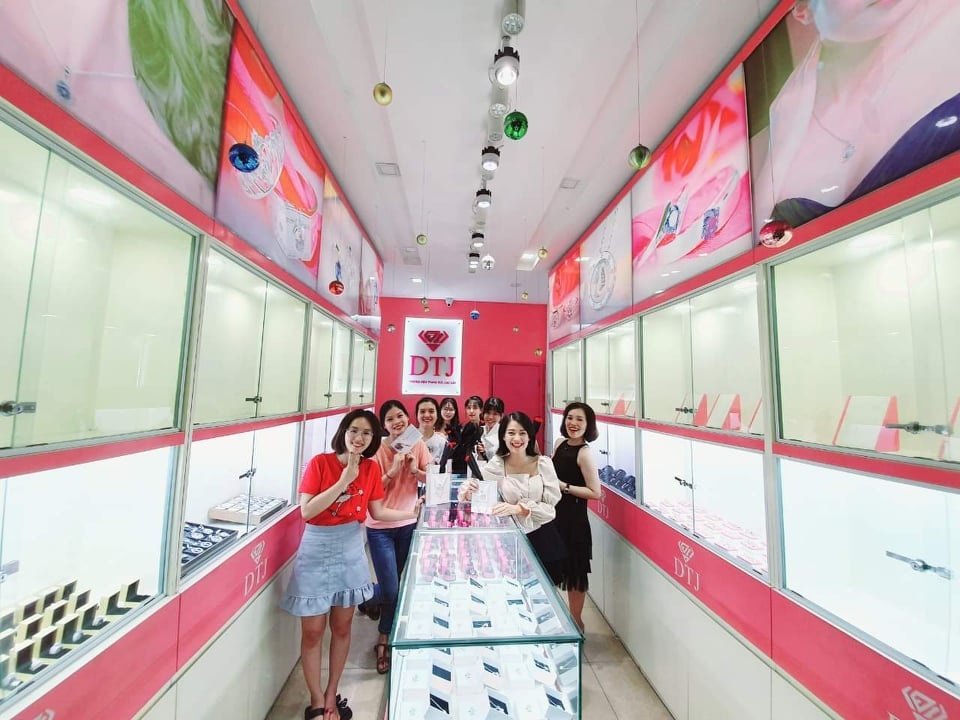 Nu hoang trang suc anh 3