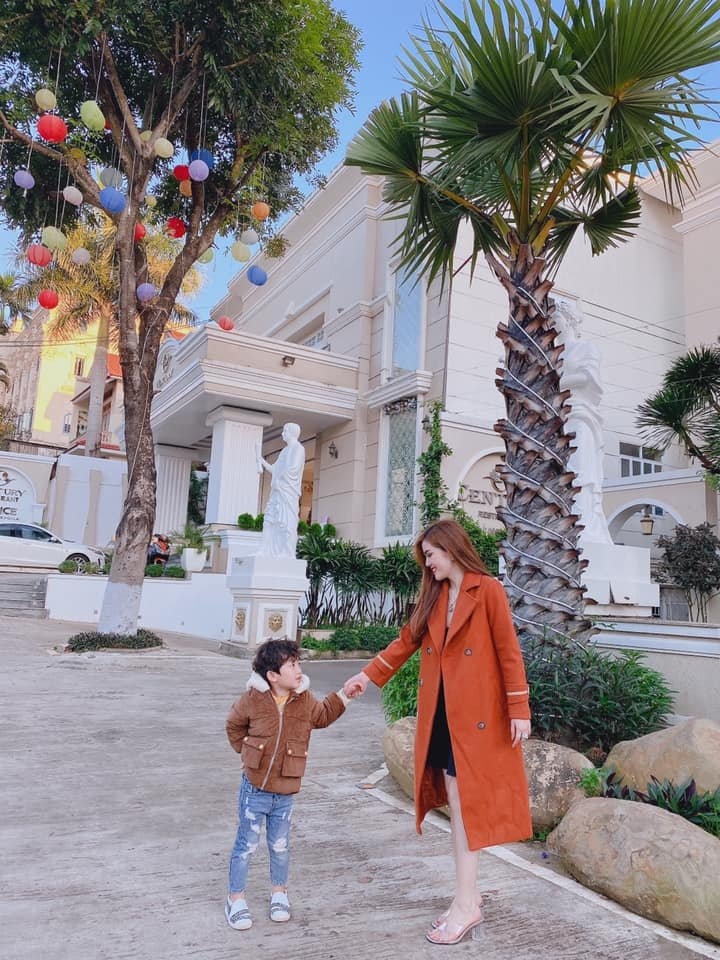 Trang Nguyễn Gia Lai ảnh 5 Trang Nguyen Gia Lai anh 5