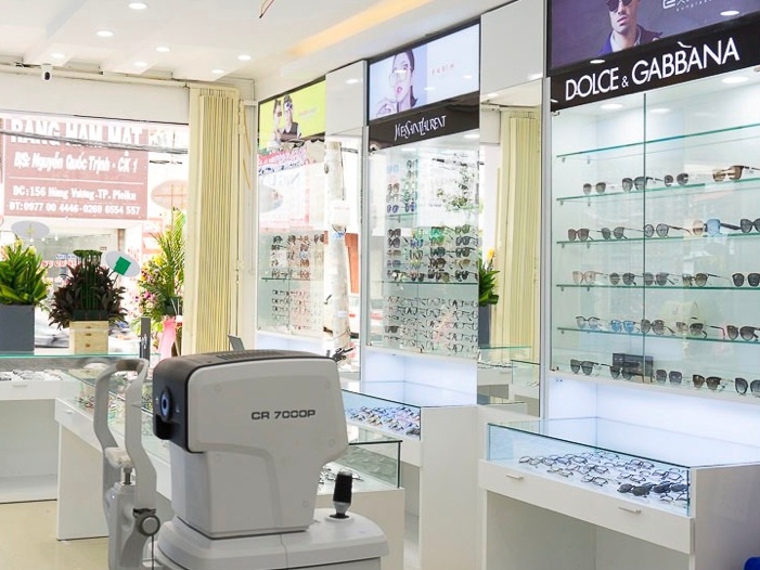 Cap nhat xu huong kinh mat 2021 cung Eye Center Vietnam hinh anh