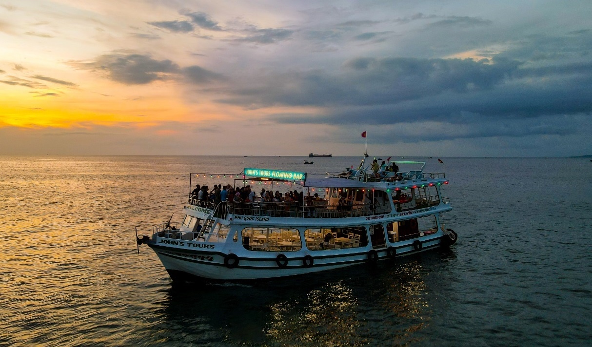 Di dau, lam gi khi den Phu Quoc? hinh anh