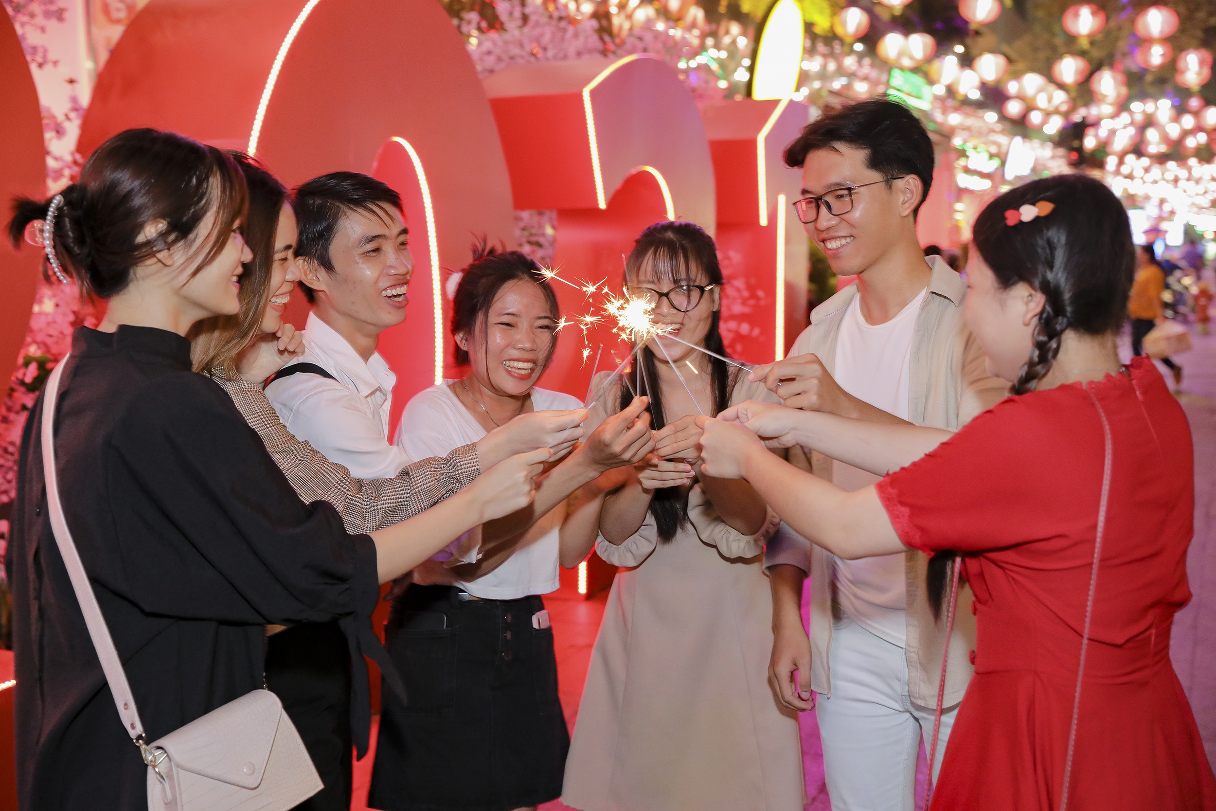 The Garden Mall anh 2