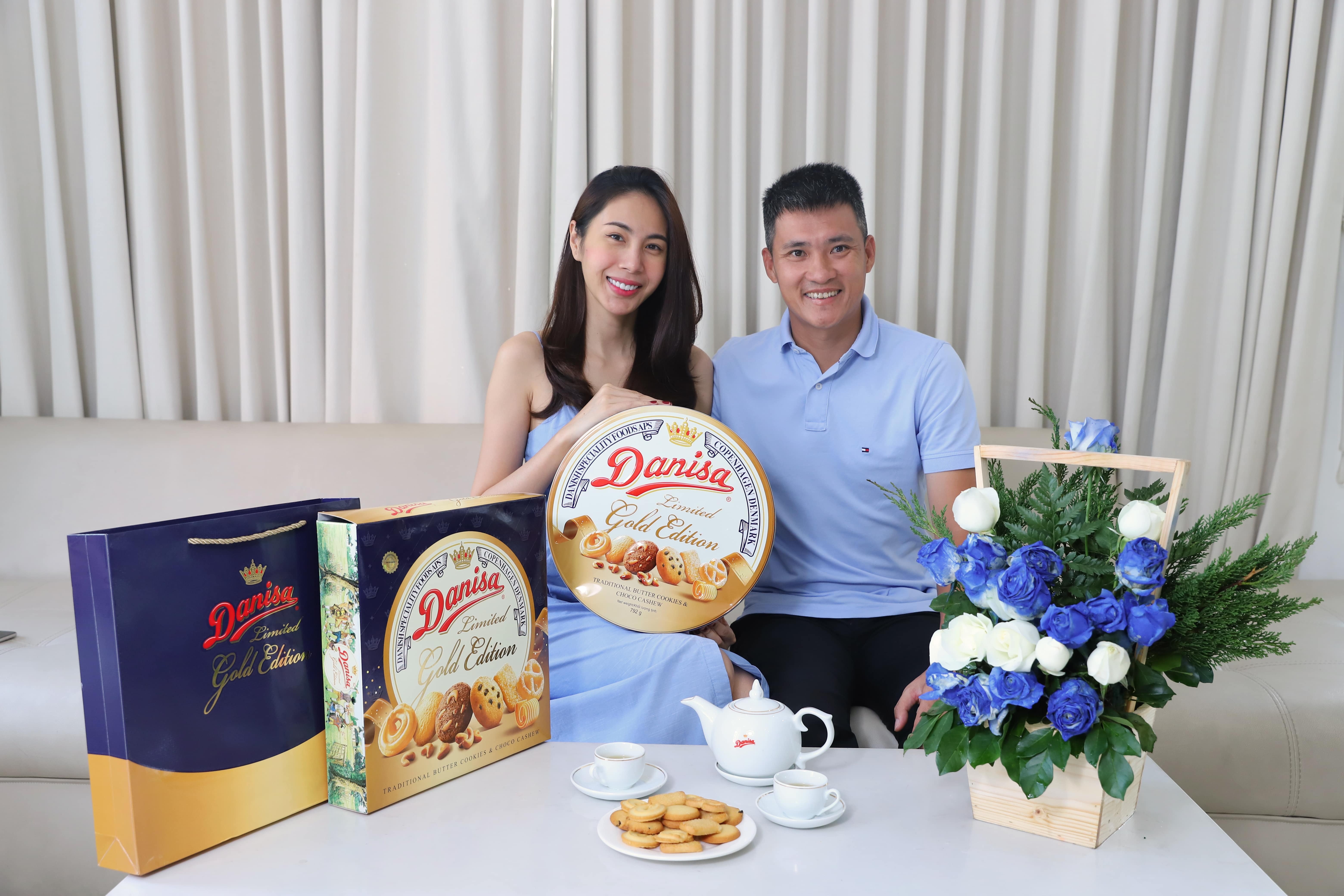 Thuy Tien: 'Khoanh khac tri an lam nen nam moi ven tron' hinh anh