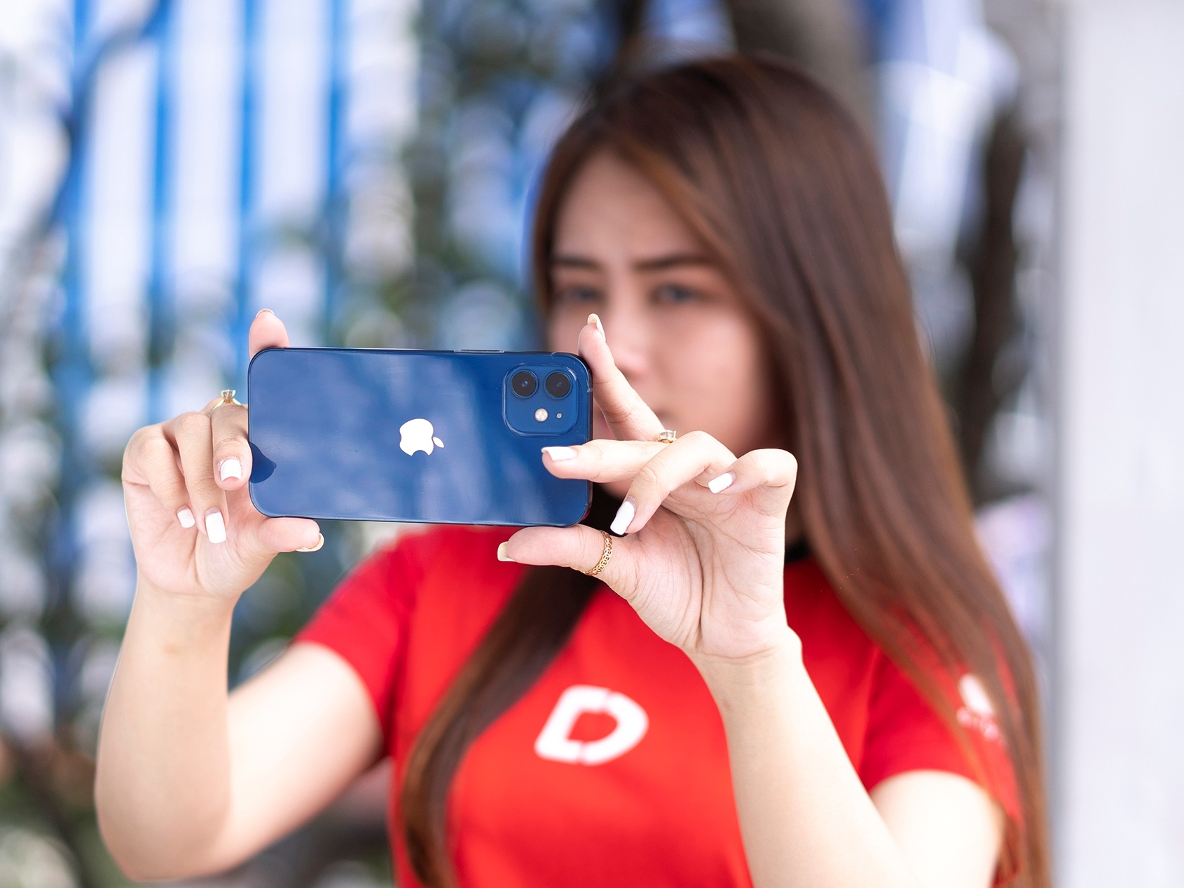 iPhone 12 giam 5 trieu, XS Max con 12,99 trieu dip can Tet hinh anh