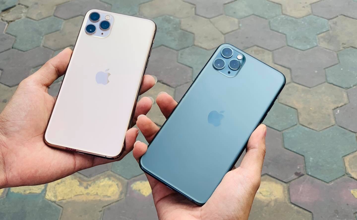 Bi lay cap iPhone khi dang cach ly trong benh vien o TP.HCM hinh anh