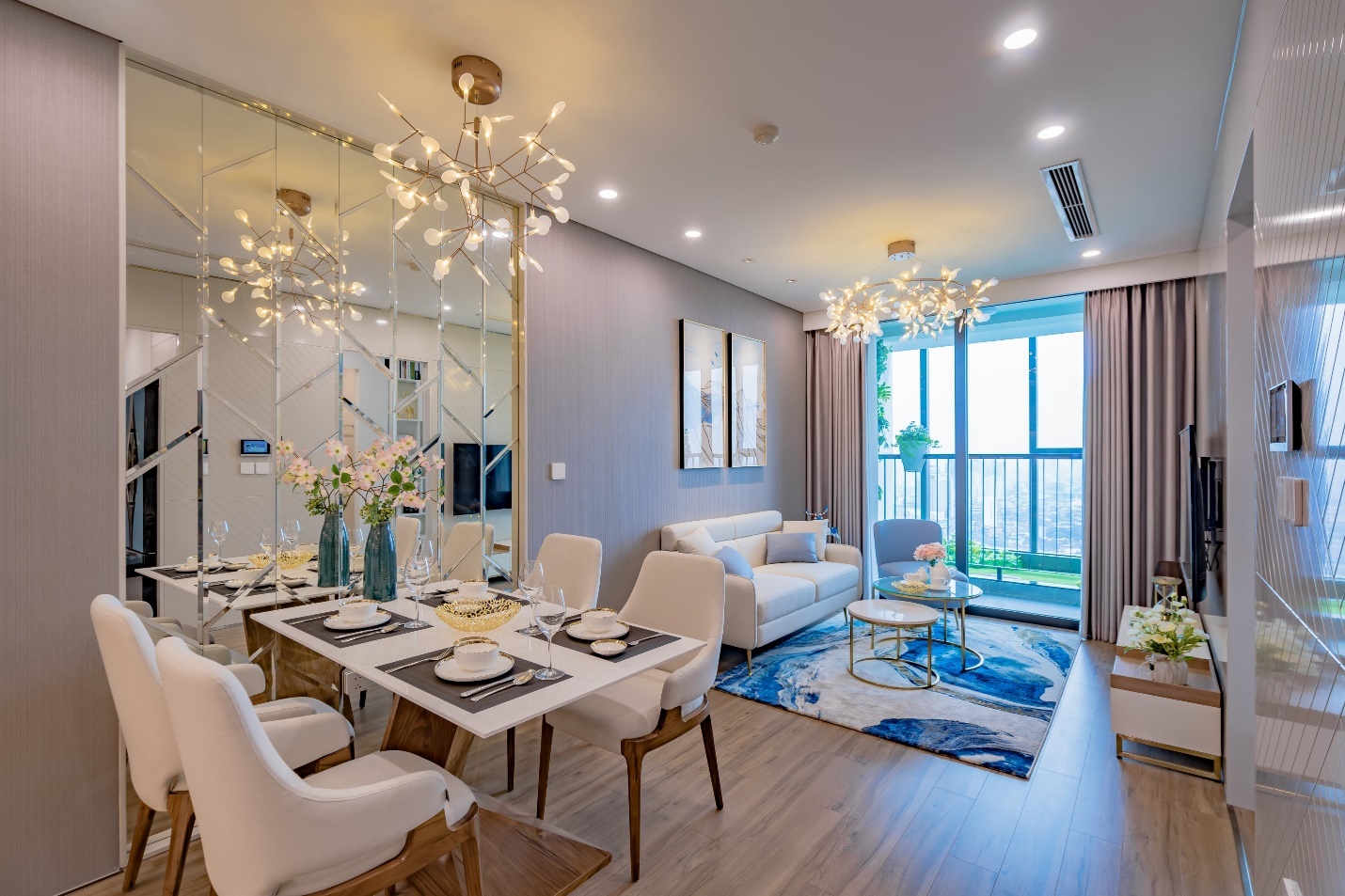 Can canh can ho smarthome duoc long nguoi tre Ha thanh hinh anh