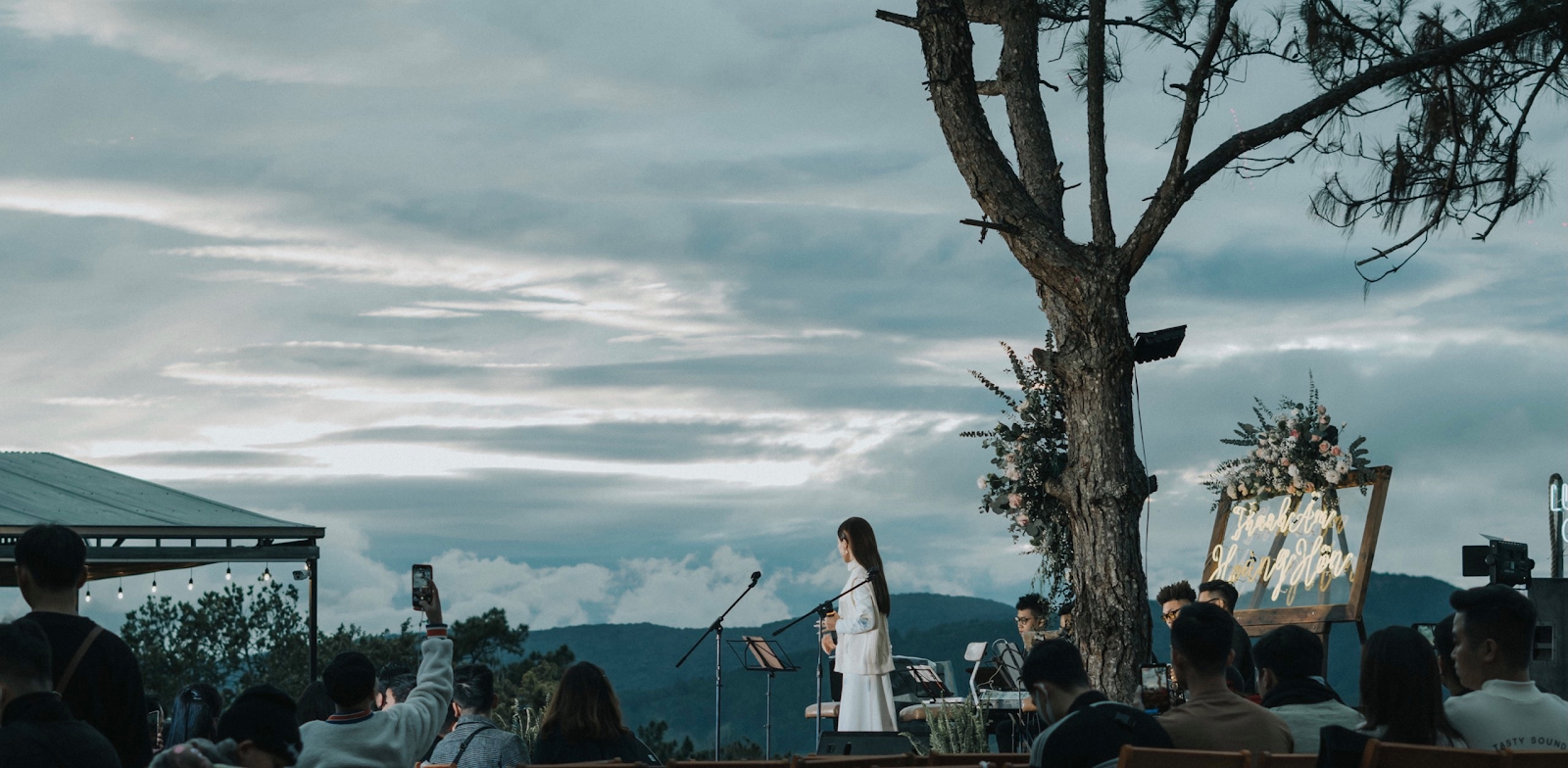 thanh am hoang hon anh 1