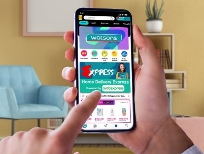 A.S Watson bat tay Grab tai 6 thi truong Dong Nam A hinh anh