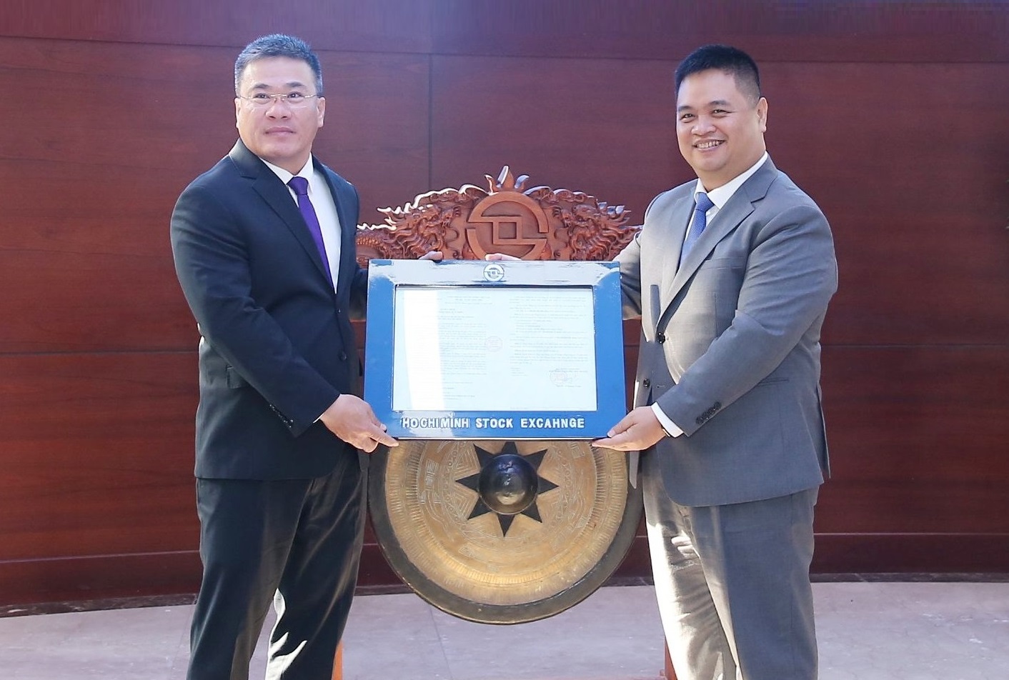 MB dua them cong ty thanh vien len niem yet hinh anh