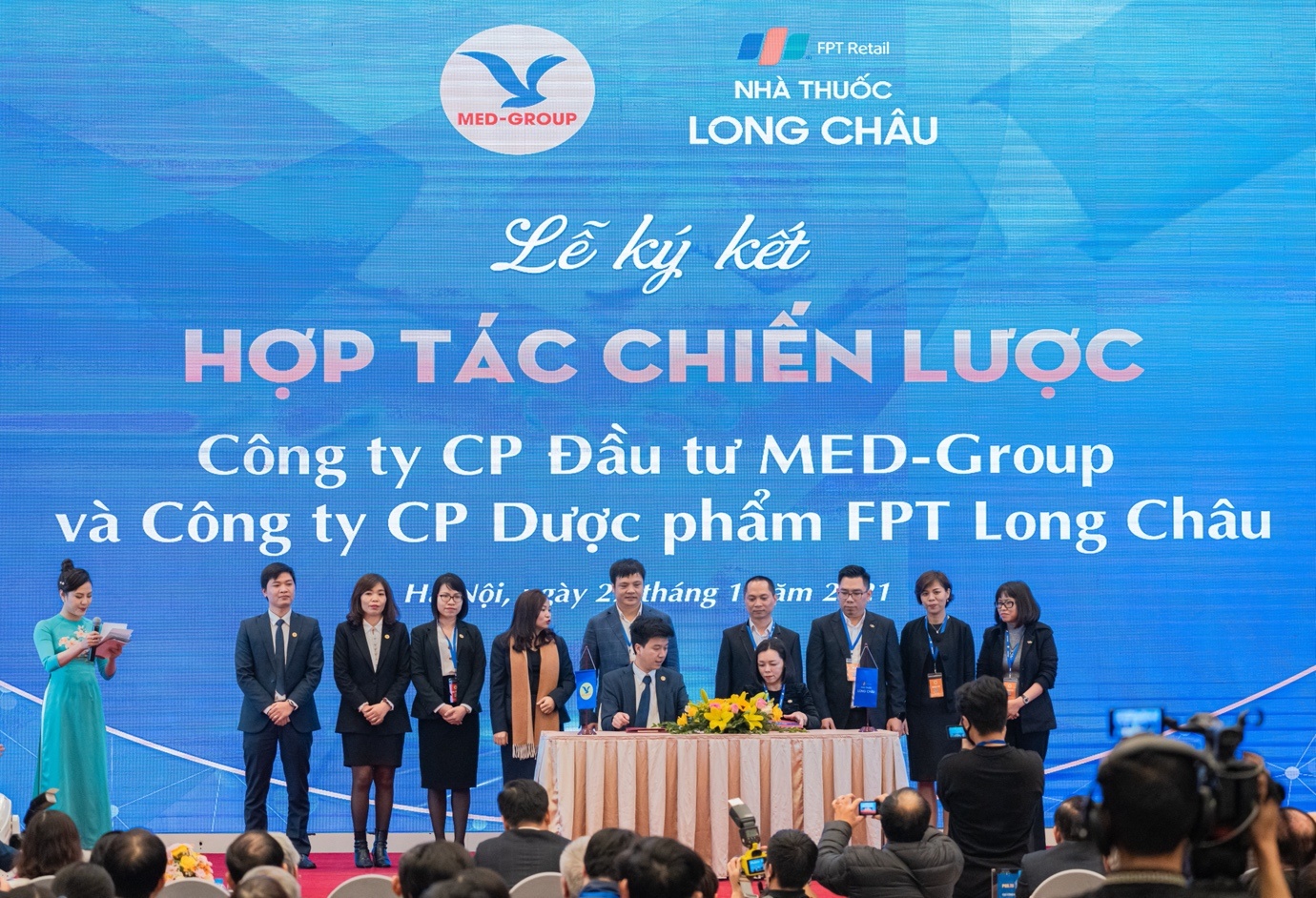 FPT Long Chau anh 1