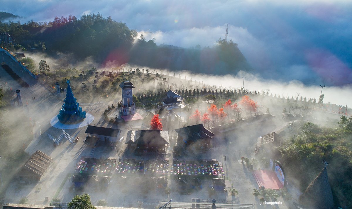 Co hoi cuoi cung de ngam 'thien duong tuyet roi' tai Sa Pa hinh anh