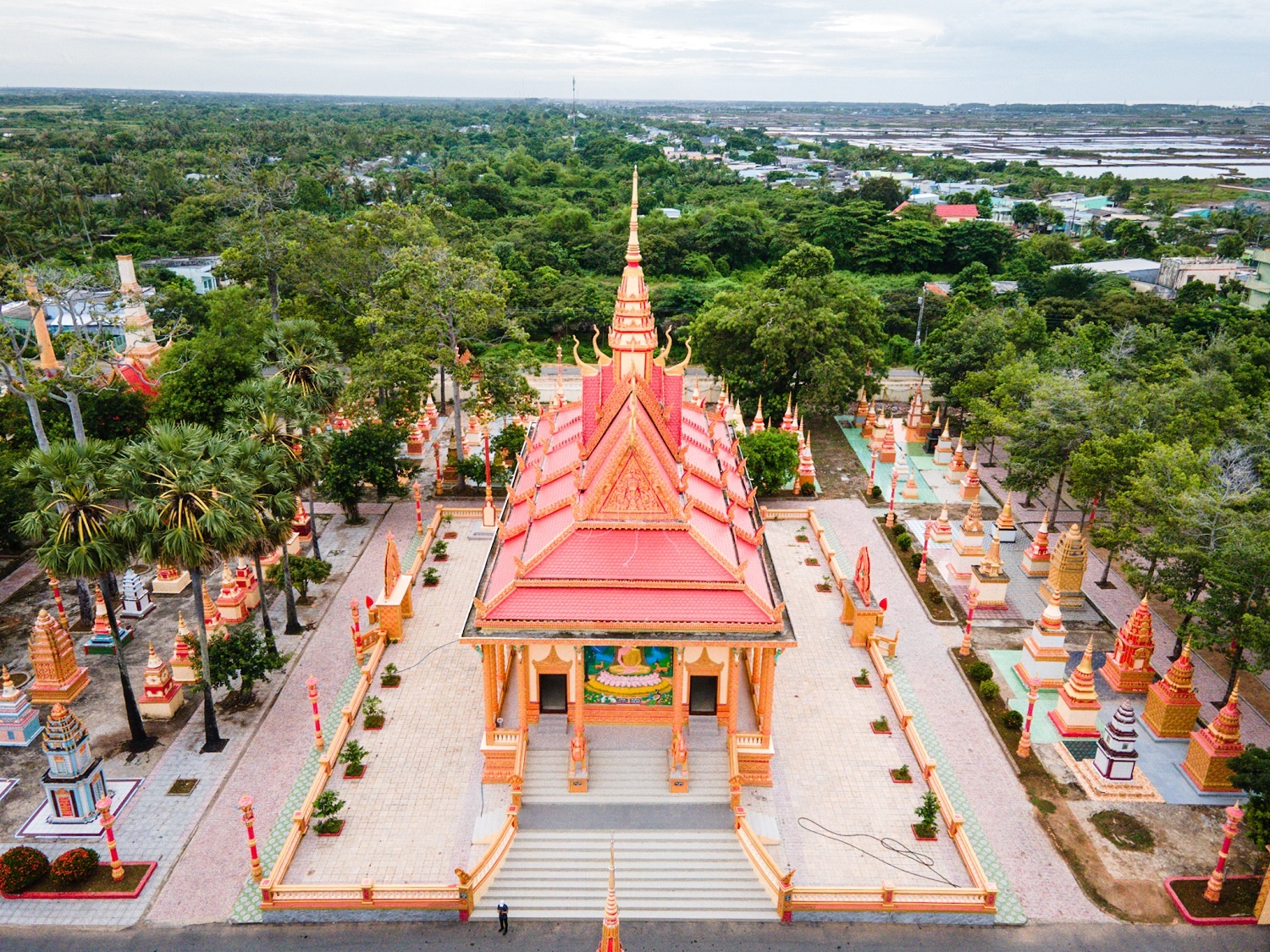 Loat diem den duoc long du khach dip Tet Am lich hinh anh