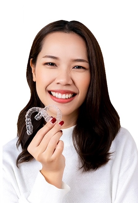 niềng răng trong suốt ảnh 2 nieng rang trong suot anh 2
