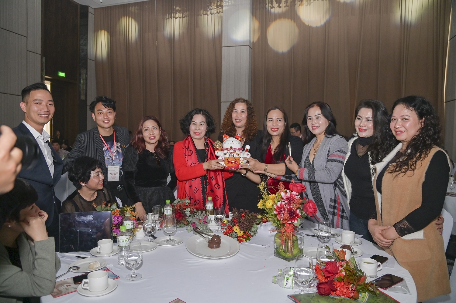 biet thu gioi han anh 5