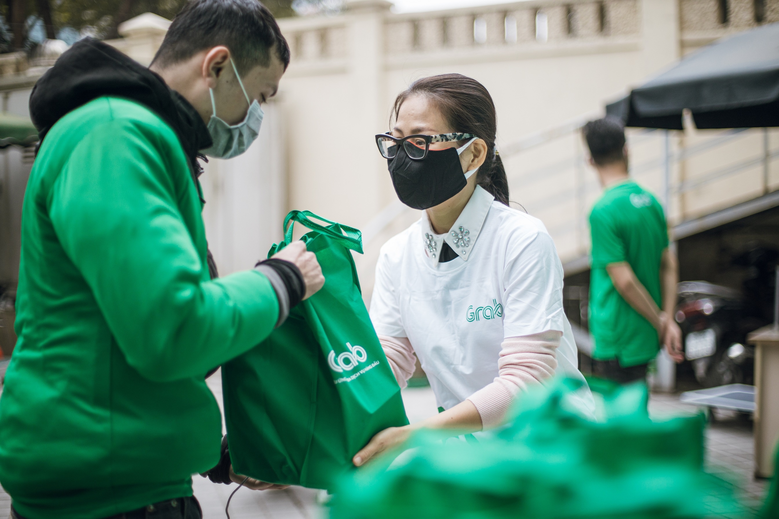 Grab,  Grab vì cộng đồng ảnh 3 Grab,  Grab vi cong dong anh 3