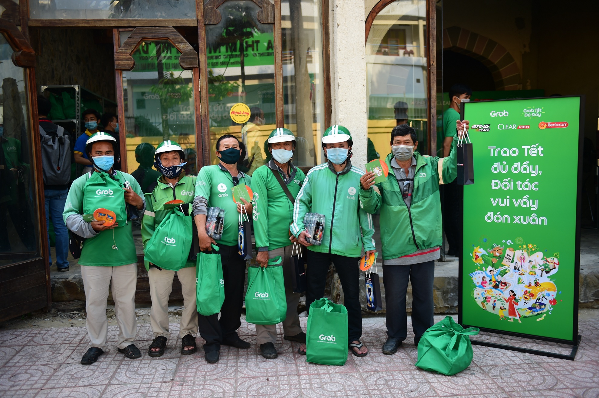 Grab,  Grab vì cộng đồng ảnh 7 Grab,  Grab vi cong dong anh 7