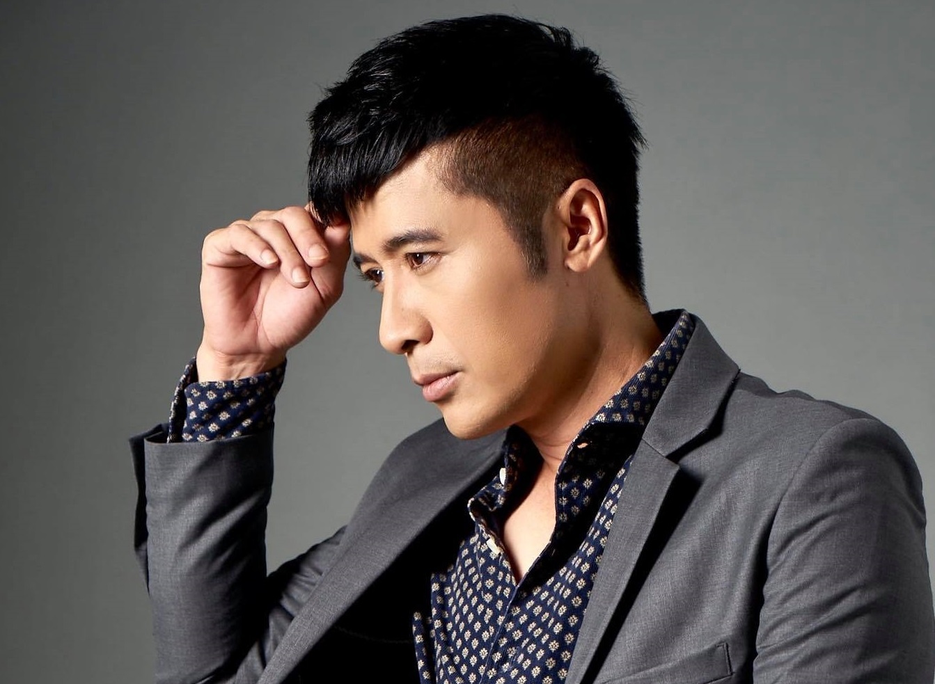 Quang Thao dat giai nam dien vien truyen hinh xuat sac nam 2020 hinh anh