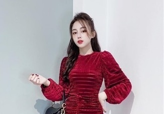 Chon do cong so hop mot tai Thuy Hoai Boutique hinh anh